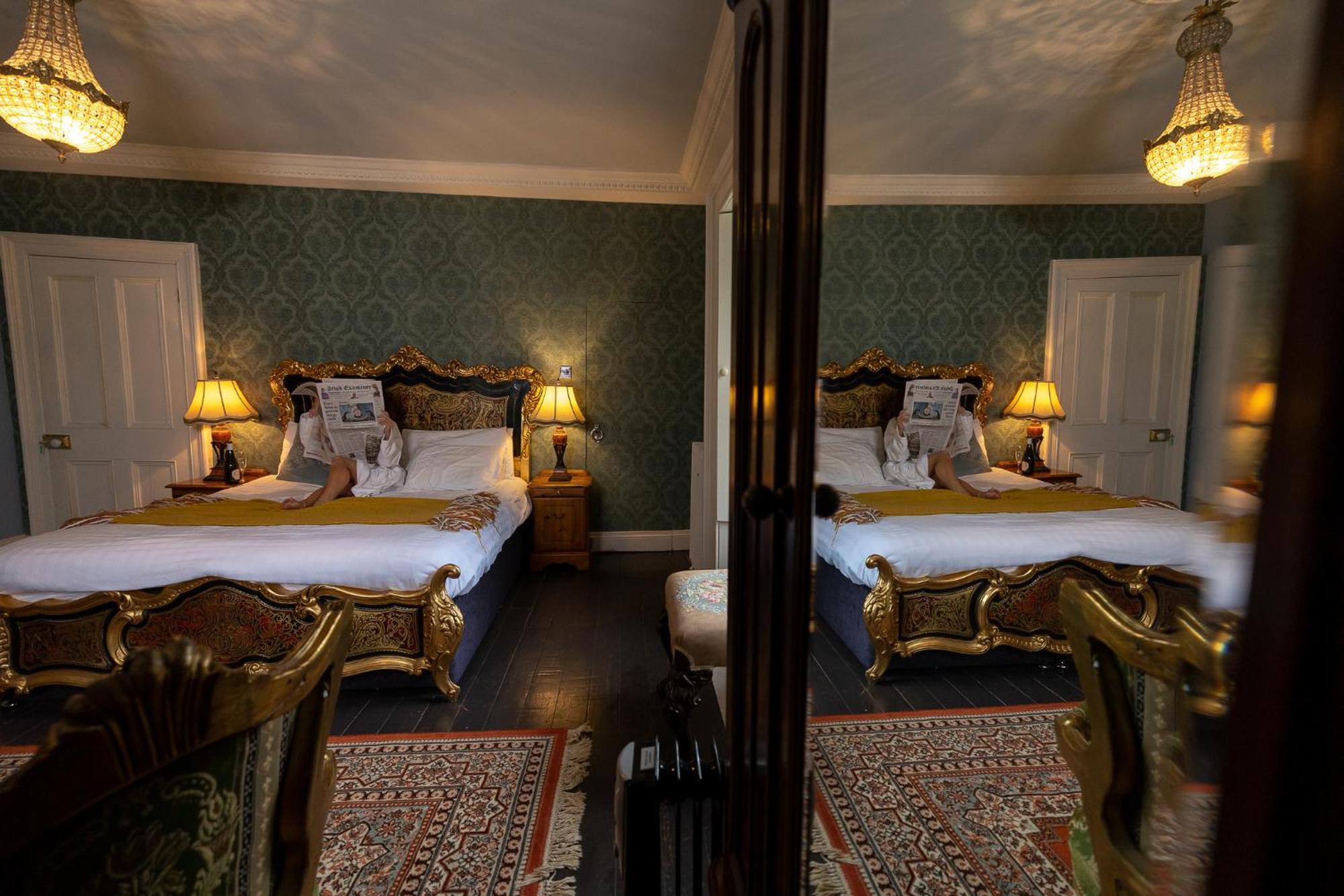 Clone Country House Aughrim Exteriör bild The bedroom of the hotel